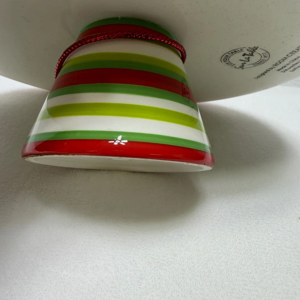 Sur La Table Room Creative Christmas Snowflake Cake Stand Red Green Holiday